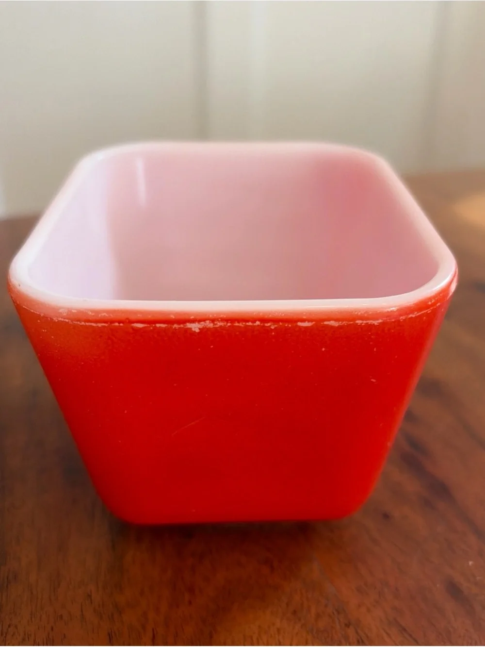 Vintage Pyrex 501 Red Refrigerator Dish 1.5 Cup w/ Ribbed Lid 501-C Fridgie READ